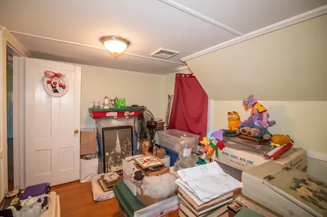 13 Bradley Street Concord NH 03301