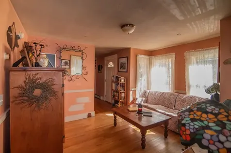 13 Bradley Street Concord NH 03301