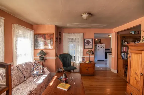 13 Bradley Street Concord NH 03301