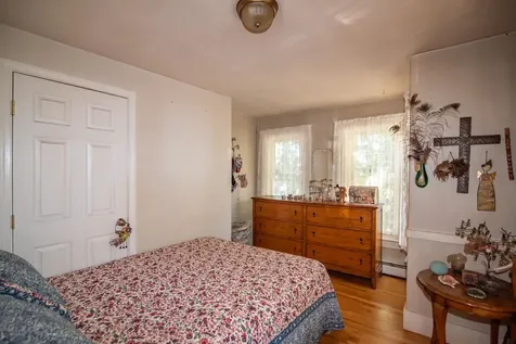 13 Bradley Street Concord NH 03301