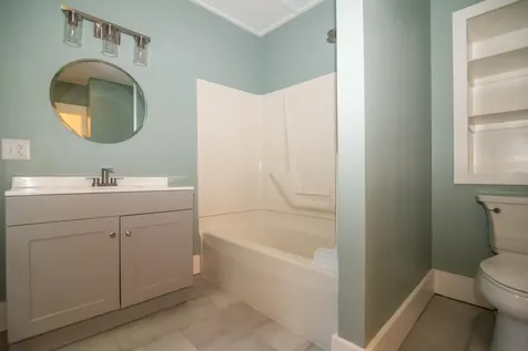 13 Bradley Street Concord NH 03301