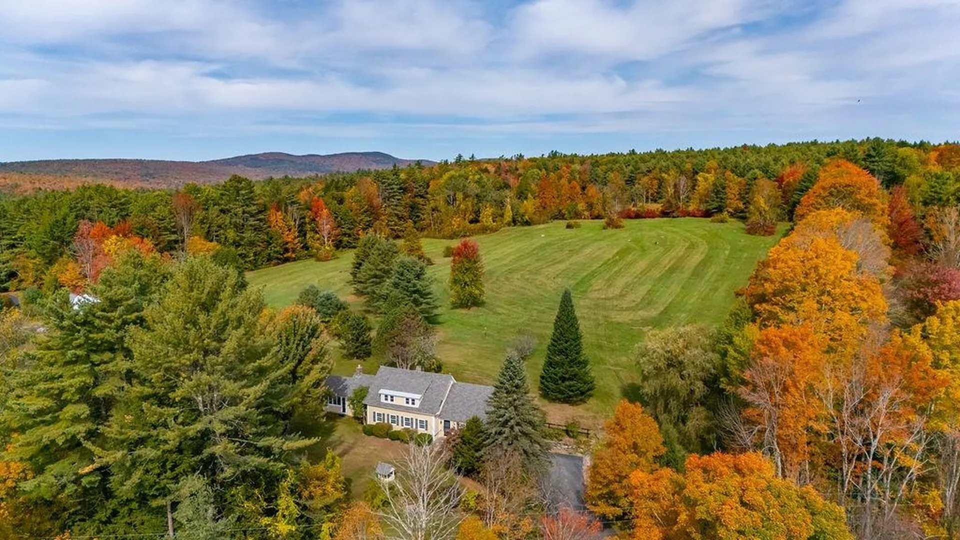 56 Rowell Road Newport NH 03773