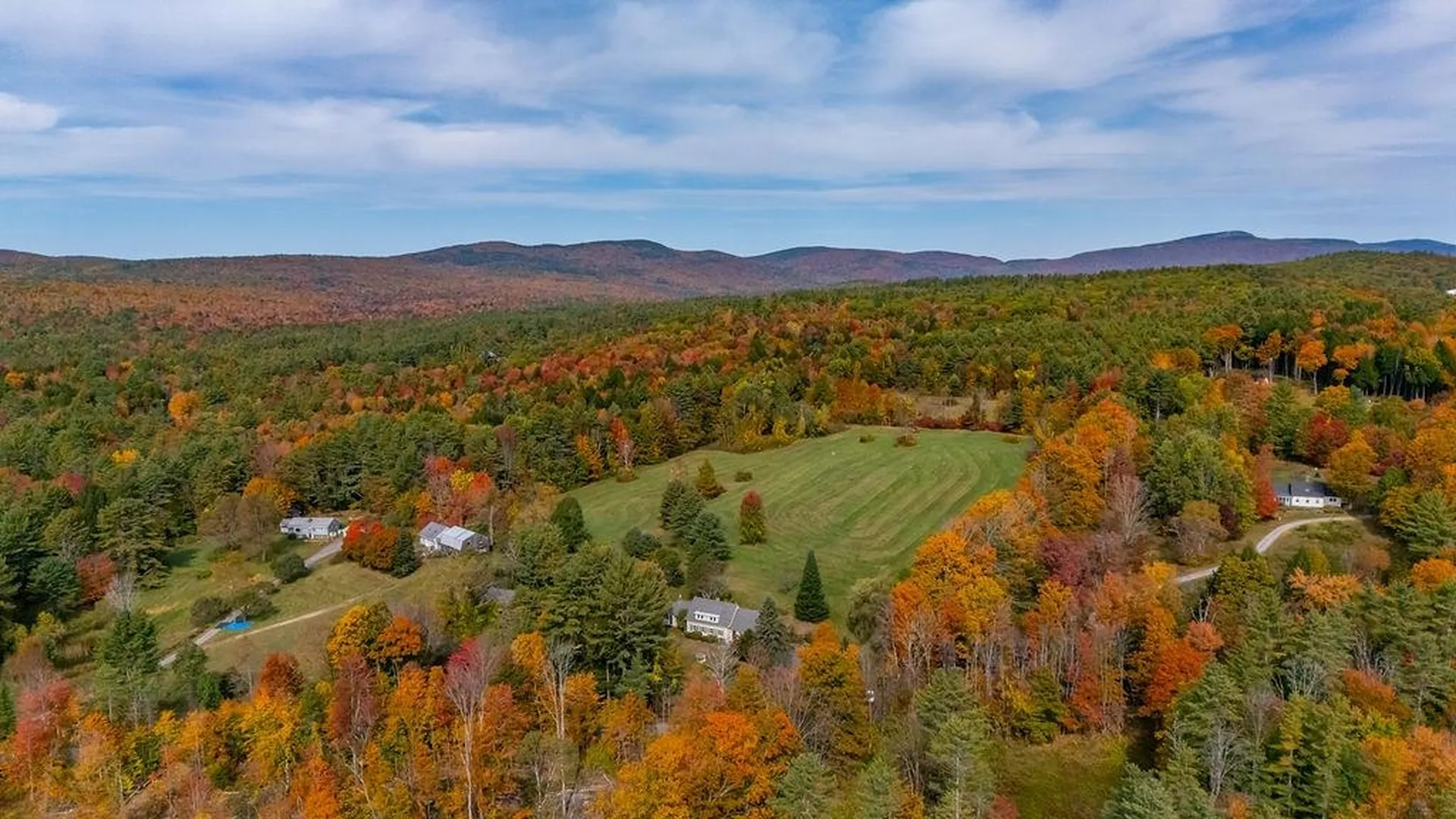 56 Rowell Road Newport NH 03773