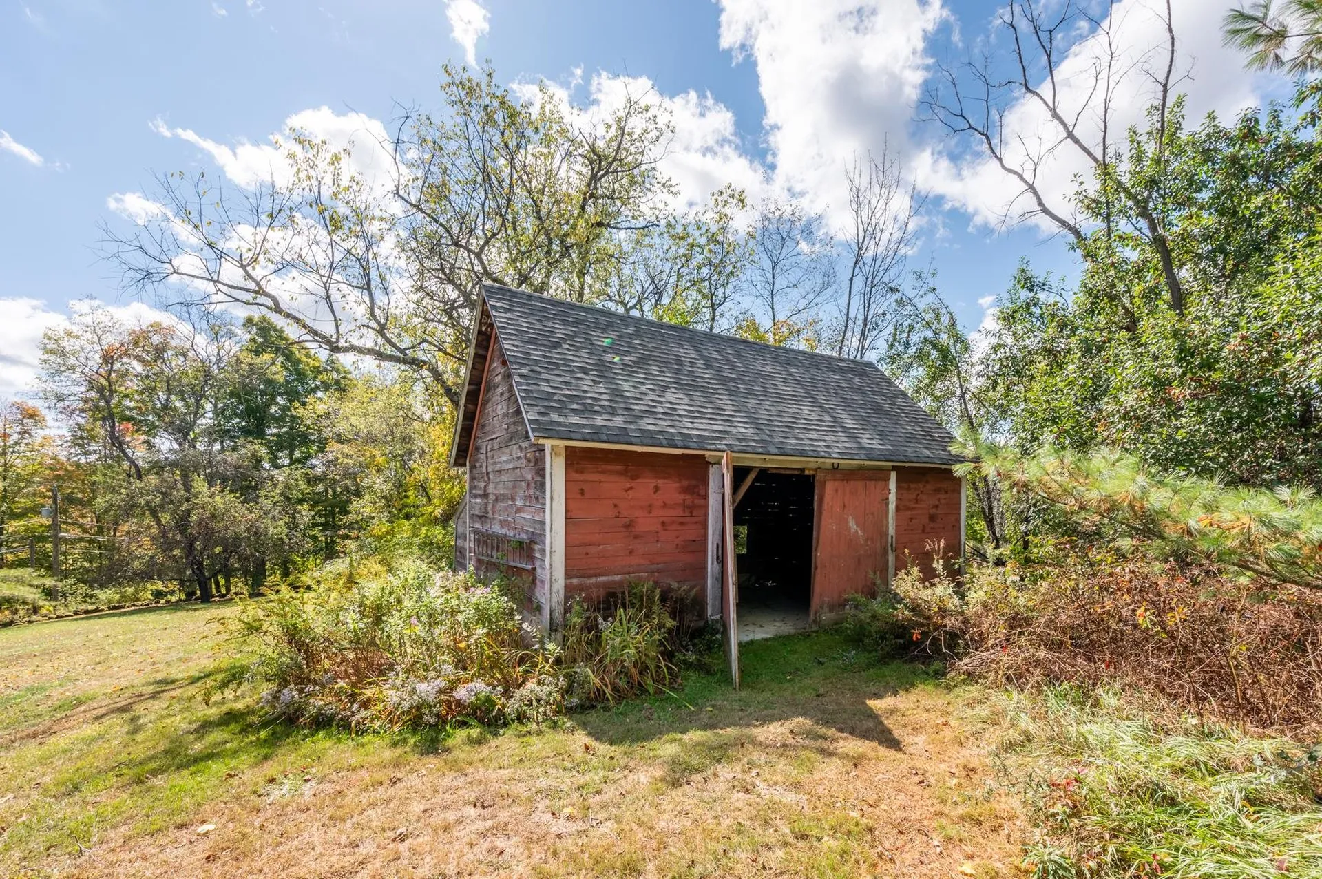 56 Rowell Road Newport NH 03773