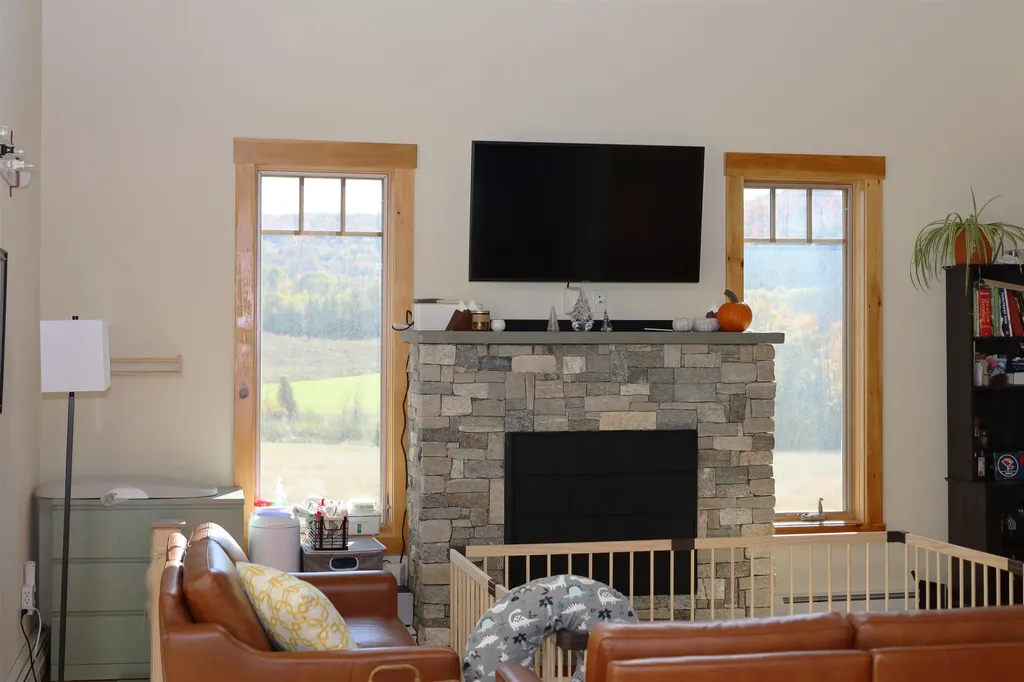 576 Ridge Road Kirby VT 05851