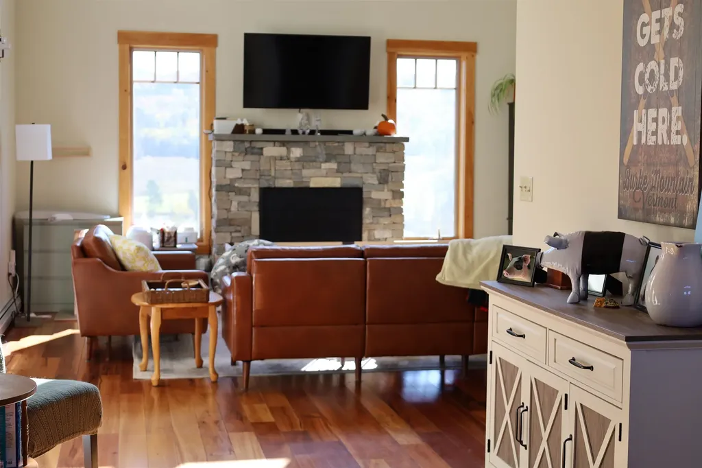 576 Ridge Road Kirby VT 05851