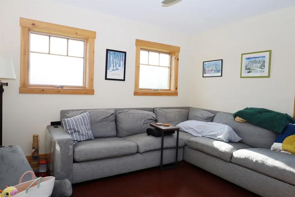 576 Ridge Road Kirby VT 05851