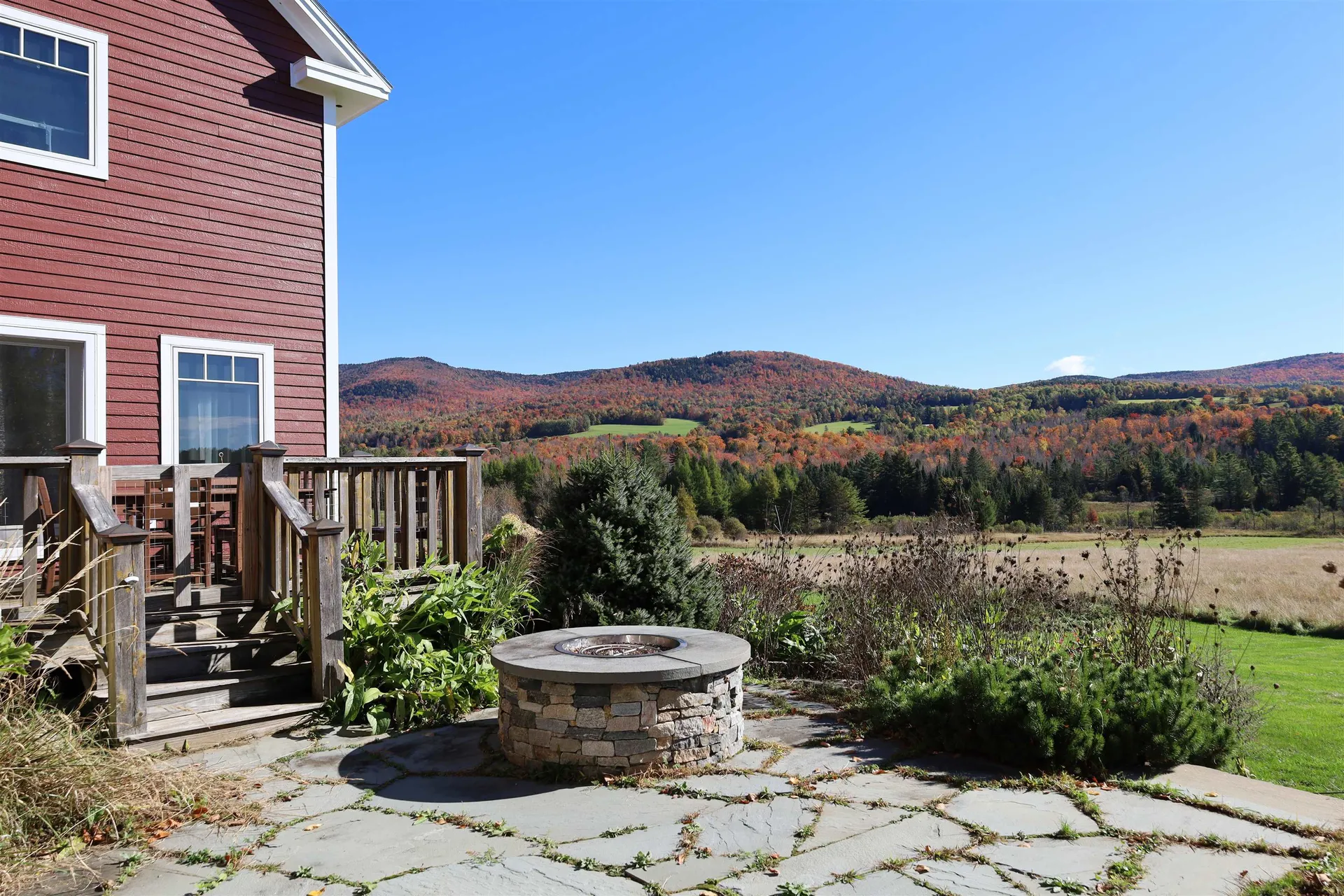 576 Ridge Road Kirby VT 05851