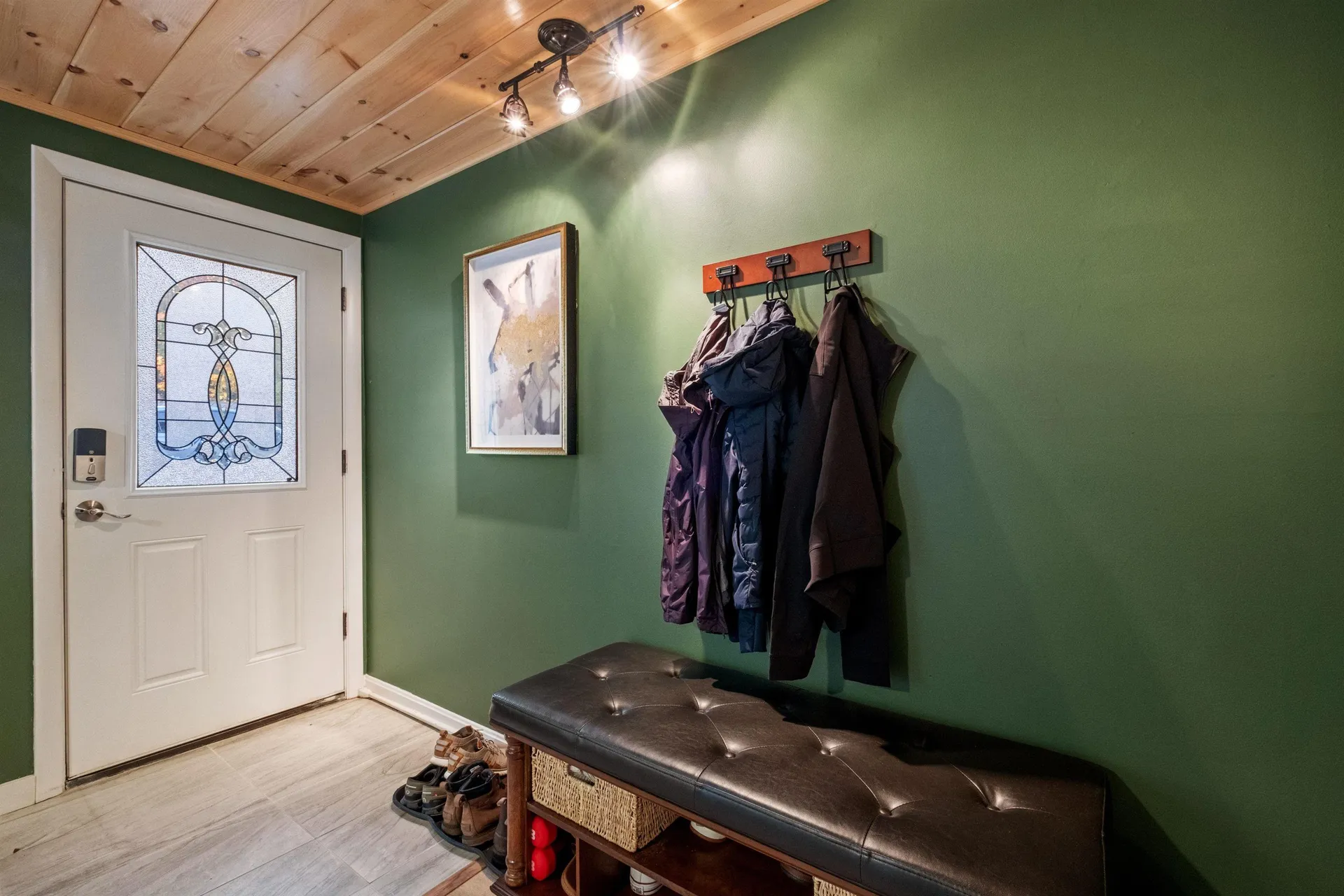 18 Oakwood Drive Claremont NH 03743