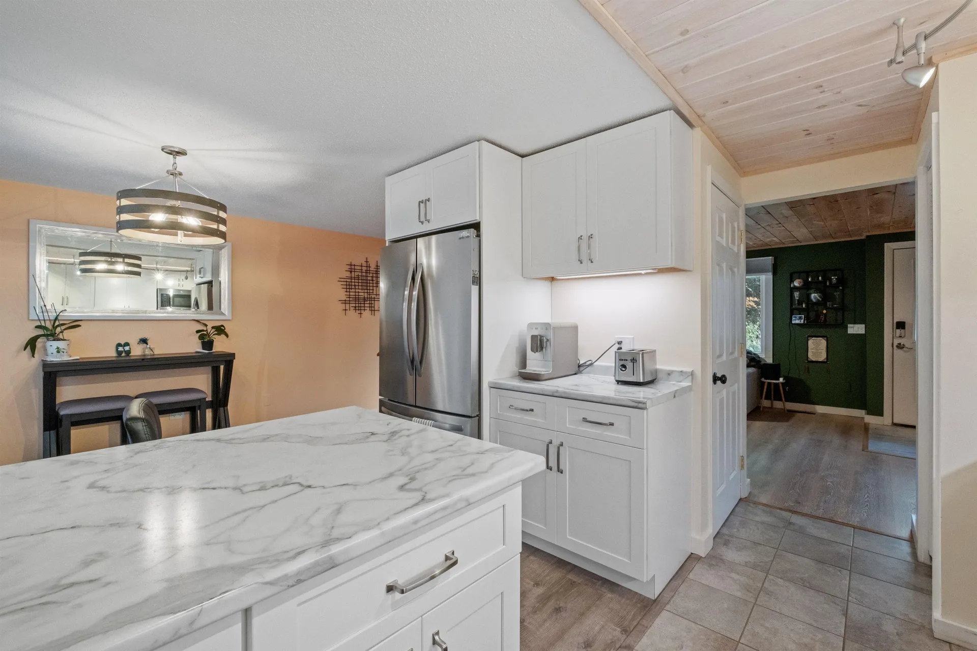 18 Oakwood Drive Claremont NH 03743
