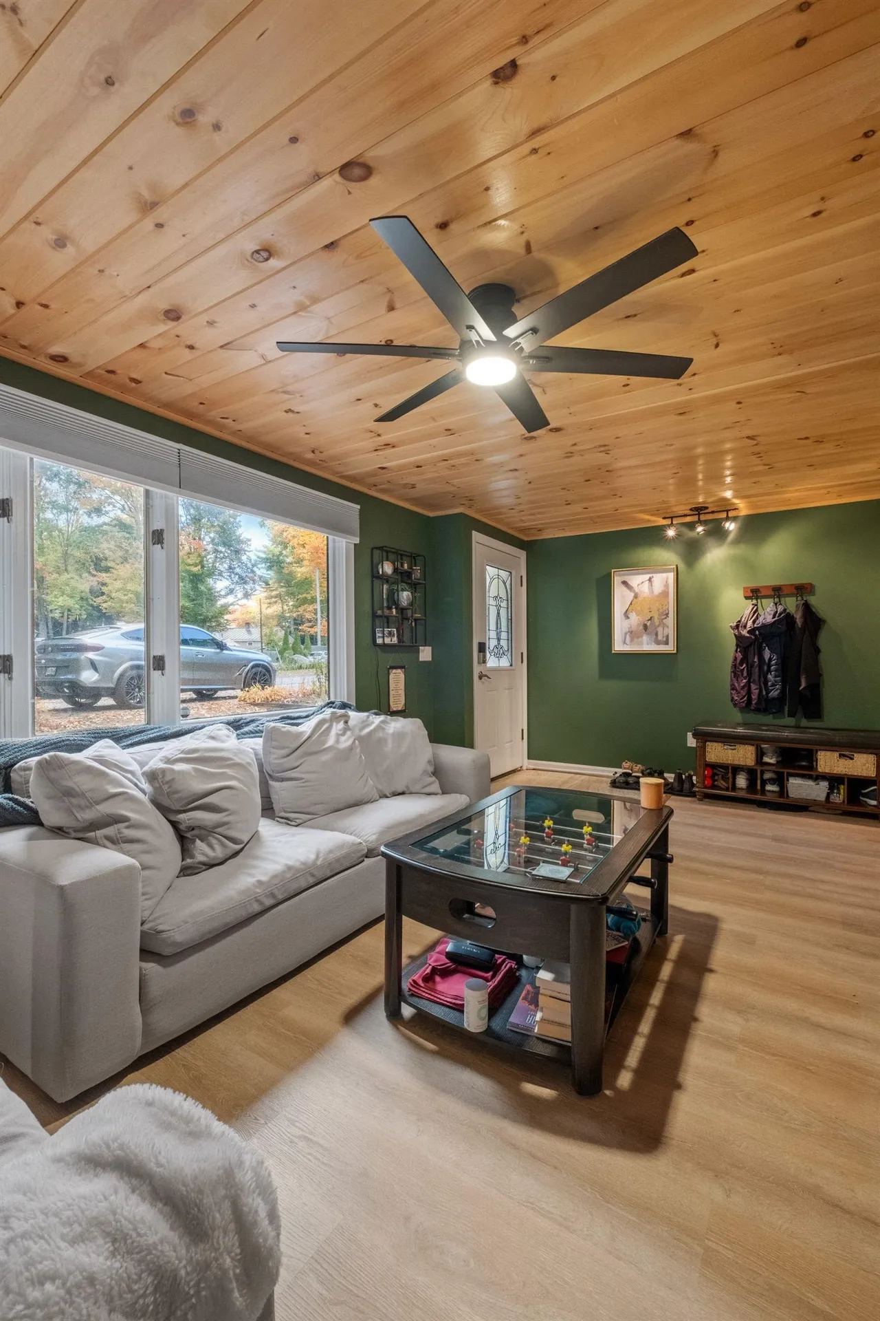 18 Oakwood Drive Claremont NH 03743