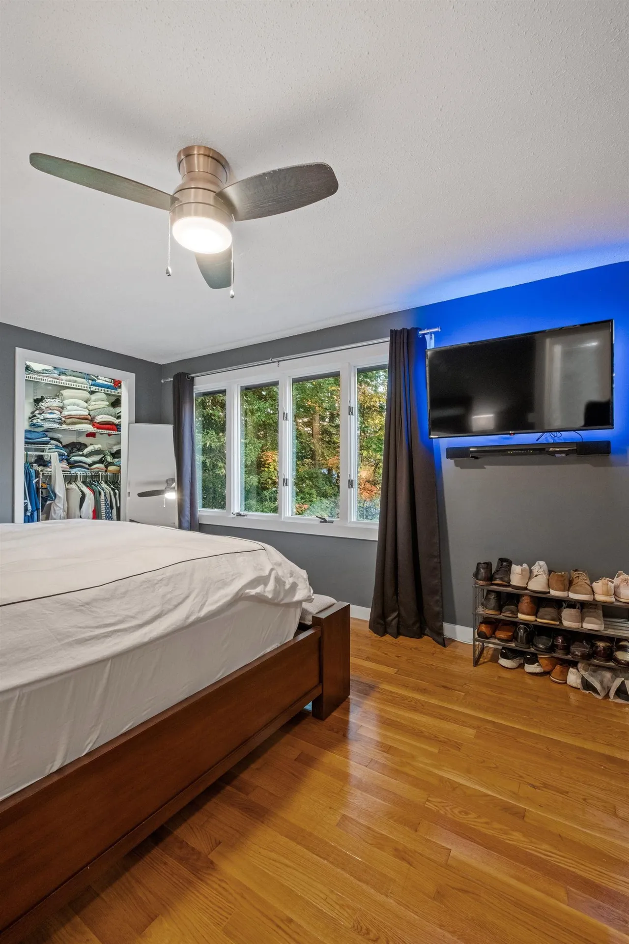 18 Oakwood Drive Claremont NH 03743