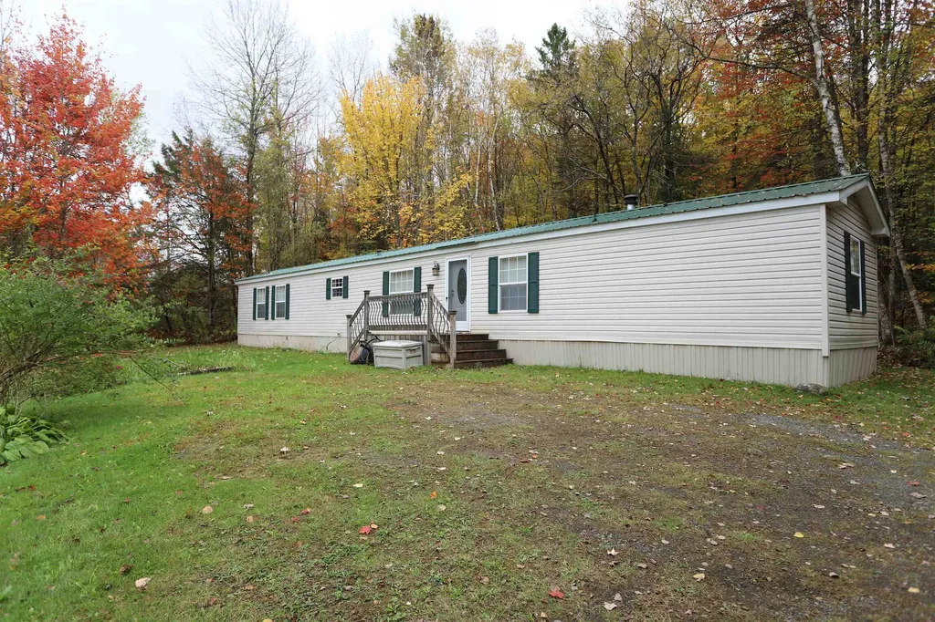 53 Cross Road Derby VT 05829