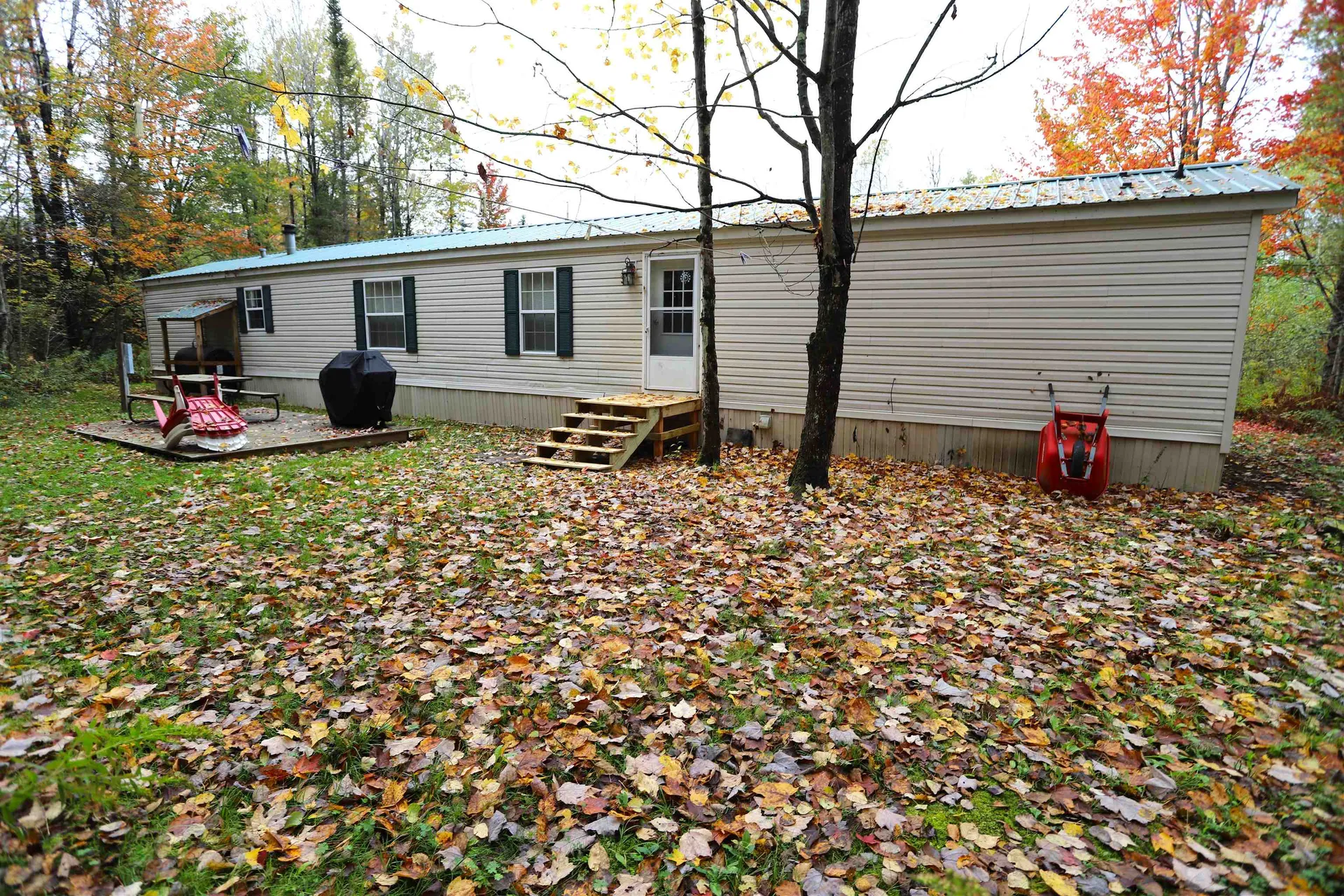 53 Cross Road Derby VT 05829