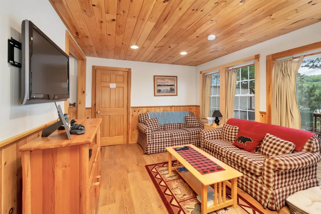 900 Lord Road Wakefield NH 03872