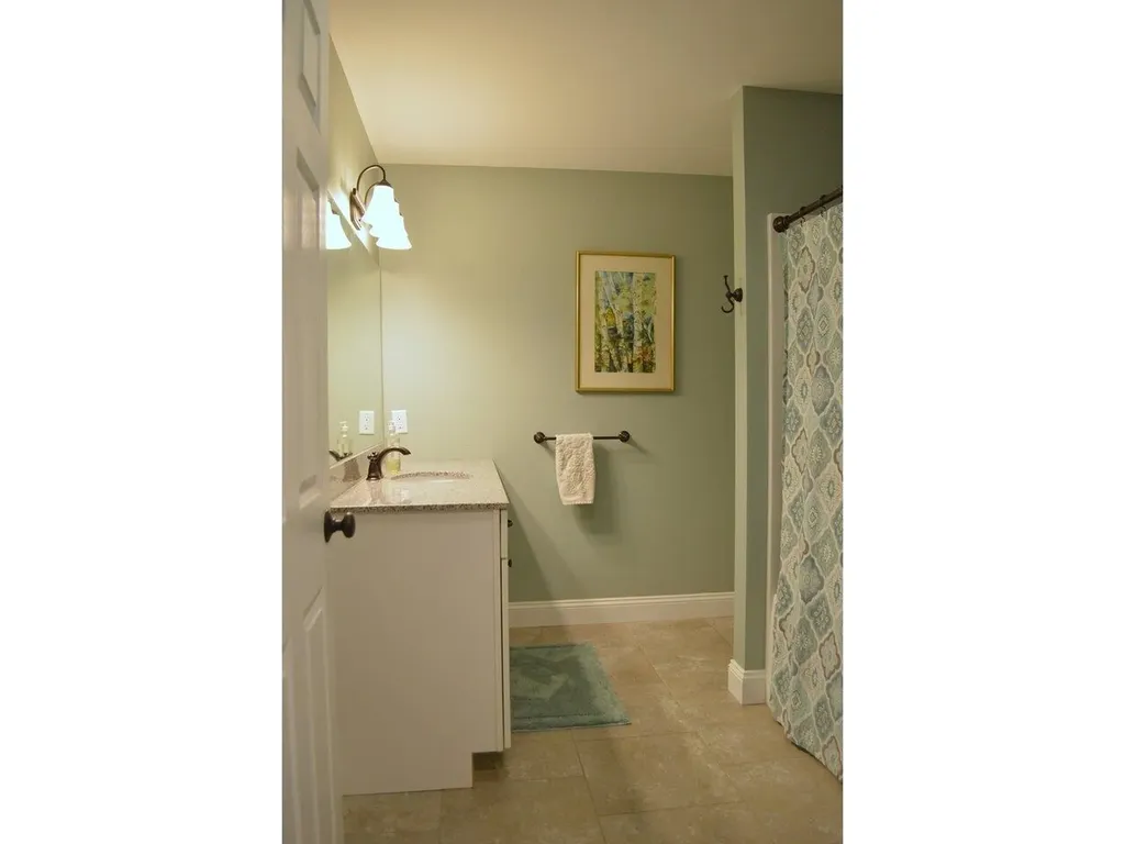 29 Marina Loop Colchester VT 05446