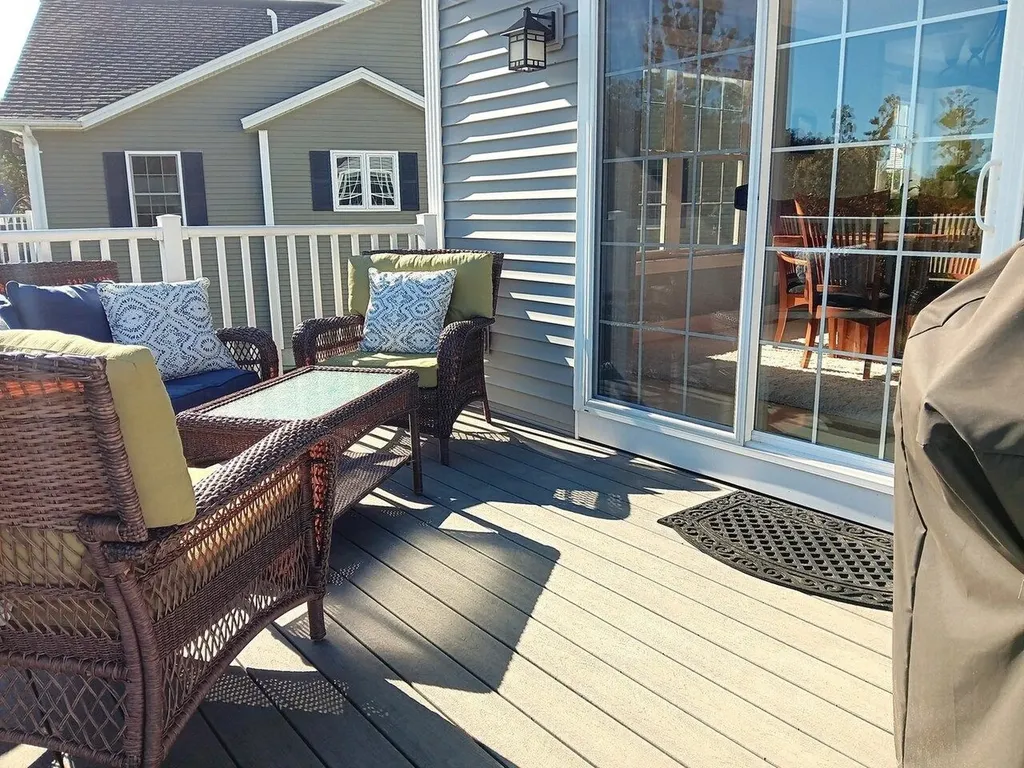 29 Marina Loop Colchester VT 05446