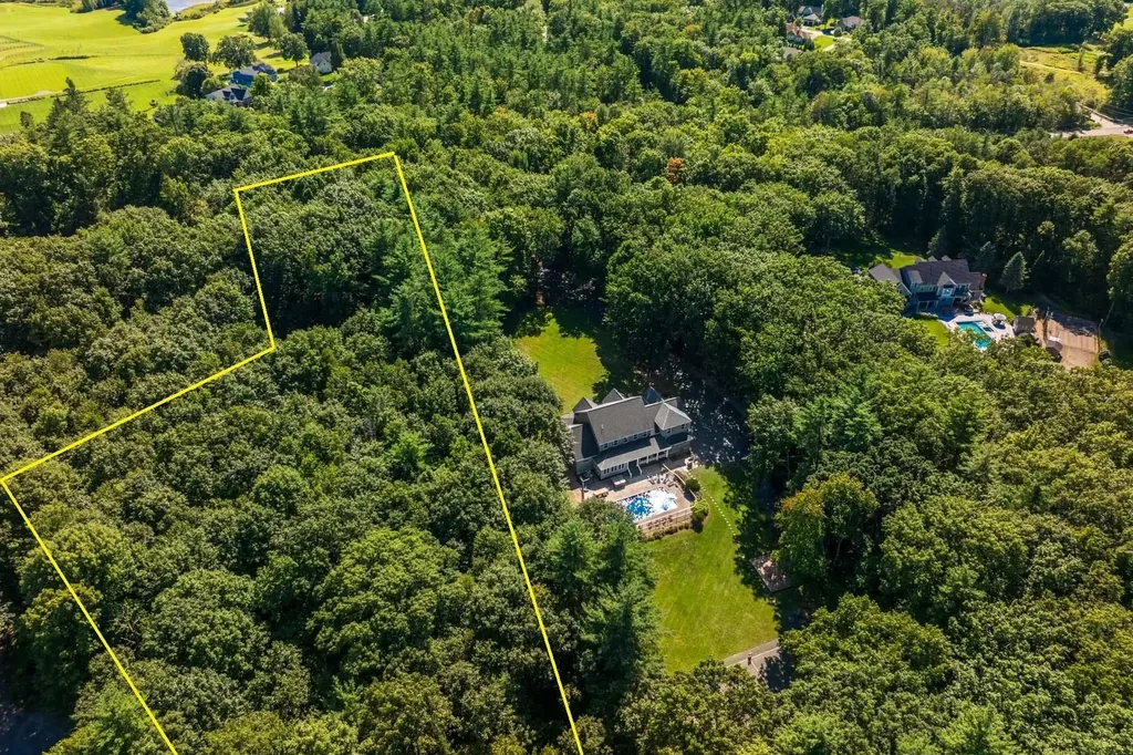 Lot N8-a-7 Gulf Road Dover NH 03820