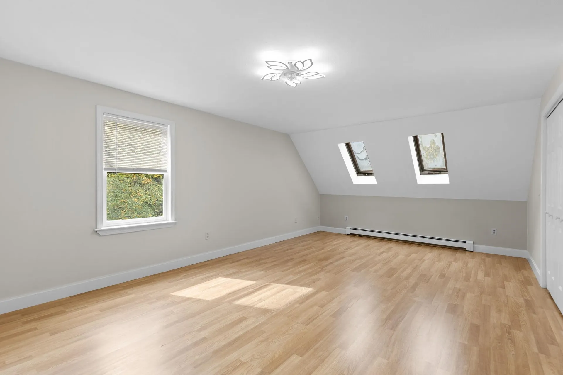 27 Tandy Road Deerfield NH 03037