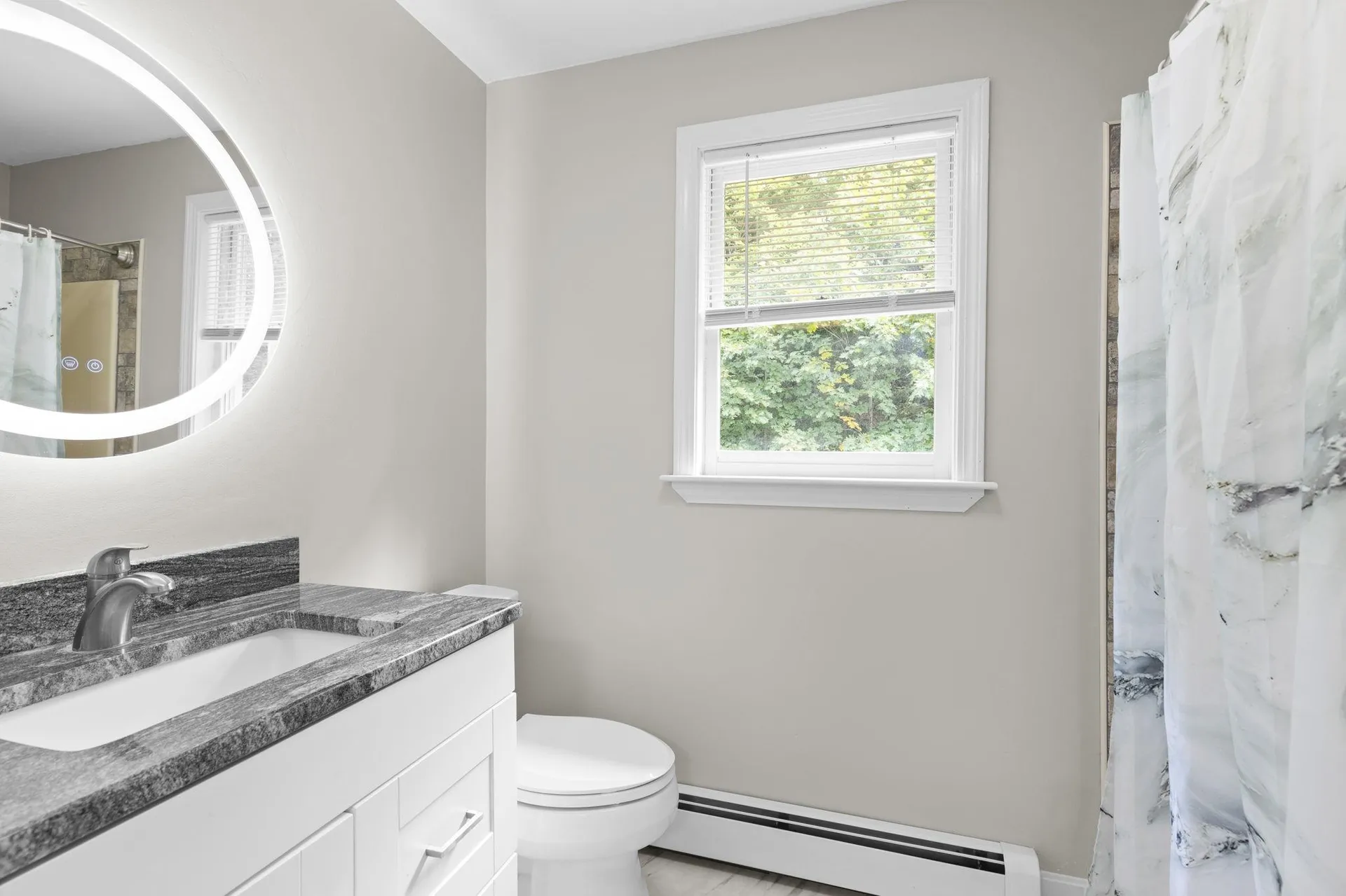 27 Tandy Road Deerfield NH 03037