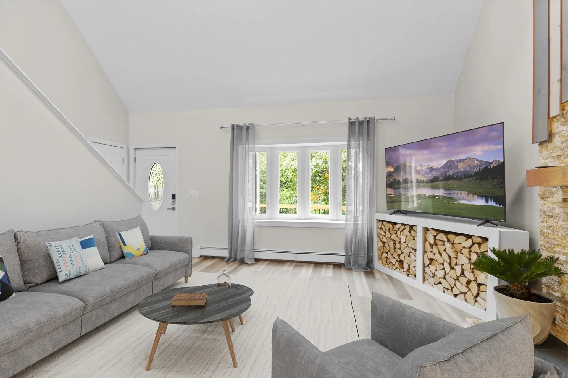 27 Tandy Road Deerfield NH 03037