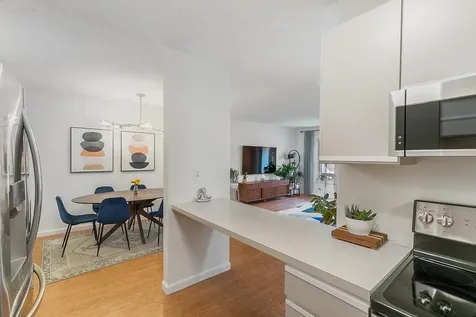 5 Tsienneto Road Derry NH 03038