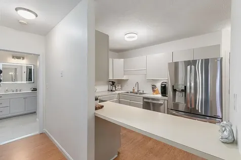 5 Tsienneto Road Derry NH 03038