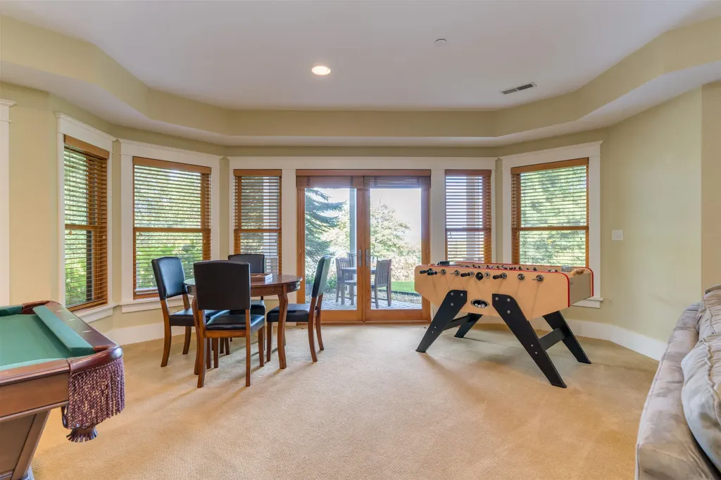 197 Soleil Mountain Laconia NH 03246