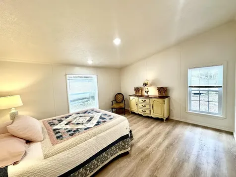 27 Sparrow Street Keene NH 03431
