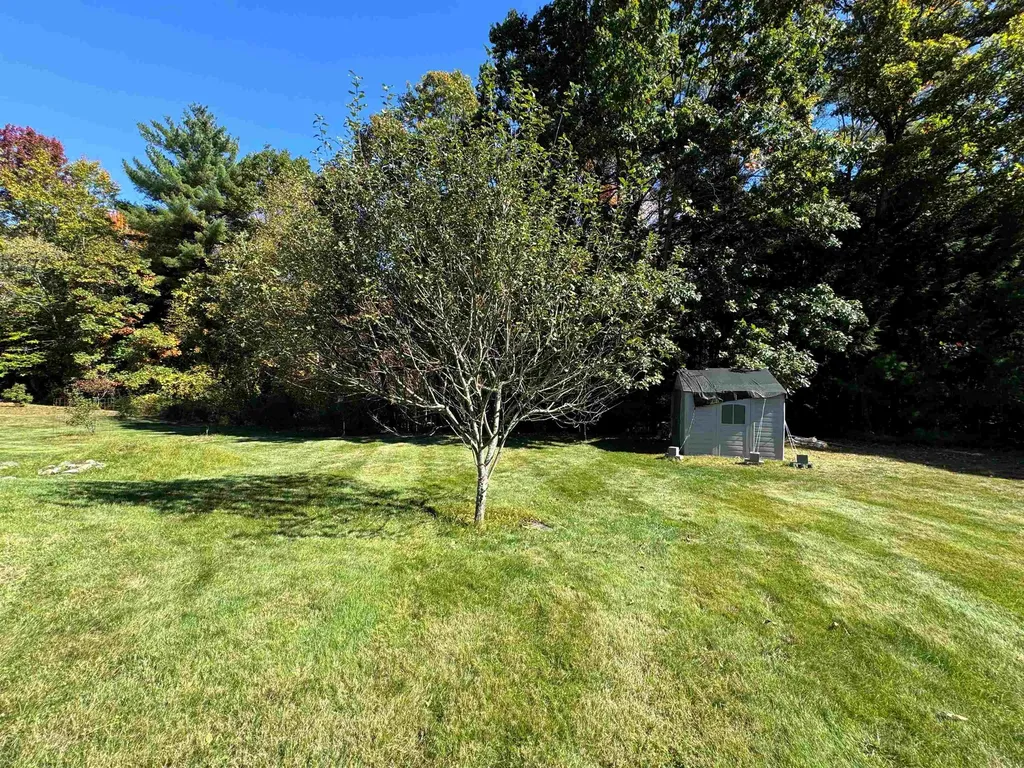 101 Pondview Road Swanzey NH 03446