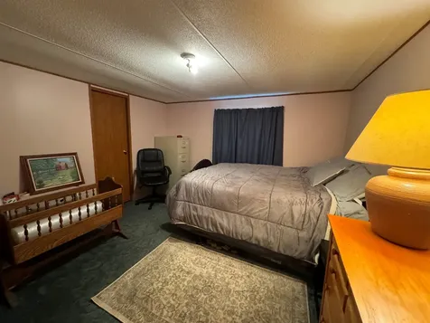 101 Pondview Road Swanzey NH 03446