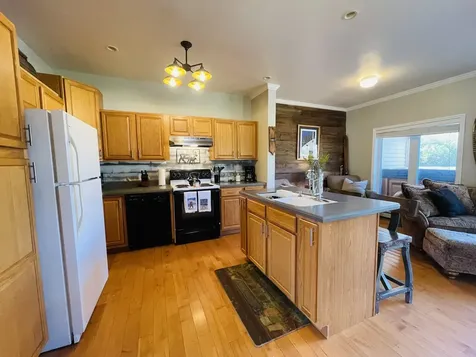 6b Juniors Way Dover VT 05356