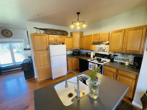 6b Juniors Way Dover VT 05356