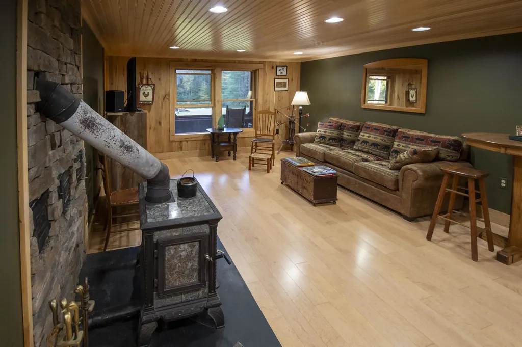 1154 High Pond Road Brandon VT 05733