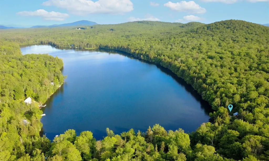 1045 Devils Hill Road Peacham VT 05862