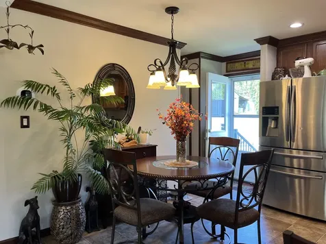 22 Lakeview Road Grand Isle VT 05458
