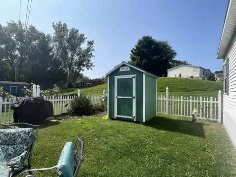 22 Lakeview Road Grand Isle VT 05458