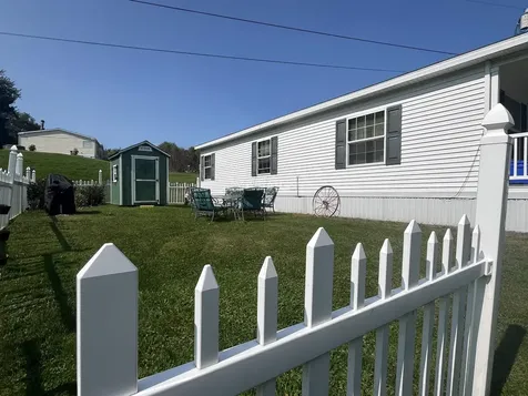 22 Lakeview Road Grand Isle VT 05458
