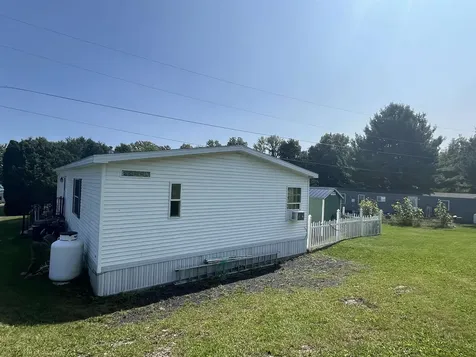22 Lakeview Road Grand Isle VT 05458
