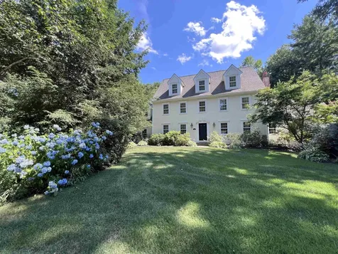 23 Cullen Way Exeter NH 03833