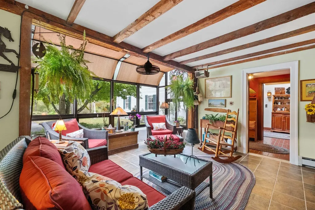 160 Waterloo Street Warner NH 03278