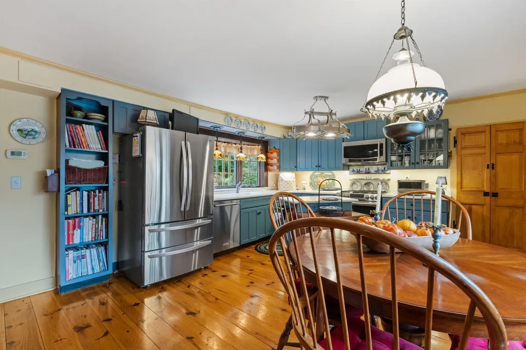 160 Waterloo Street Warner NH 03278