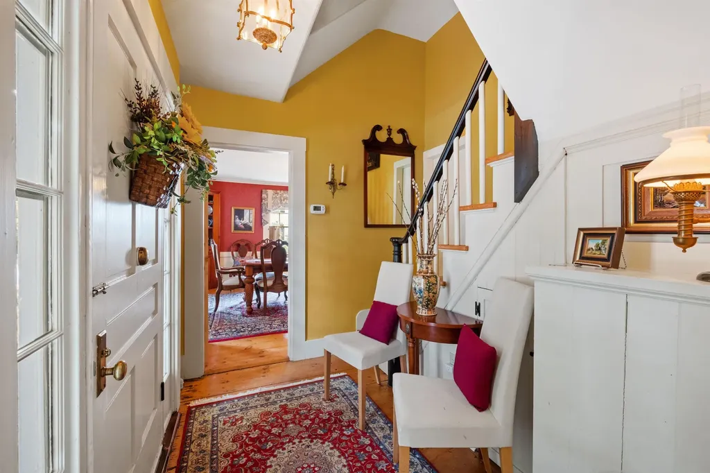 160 Waterloo Street Warner NH 03278