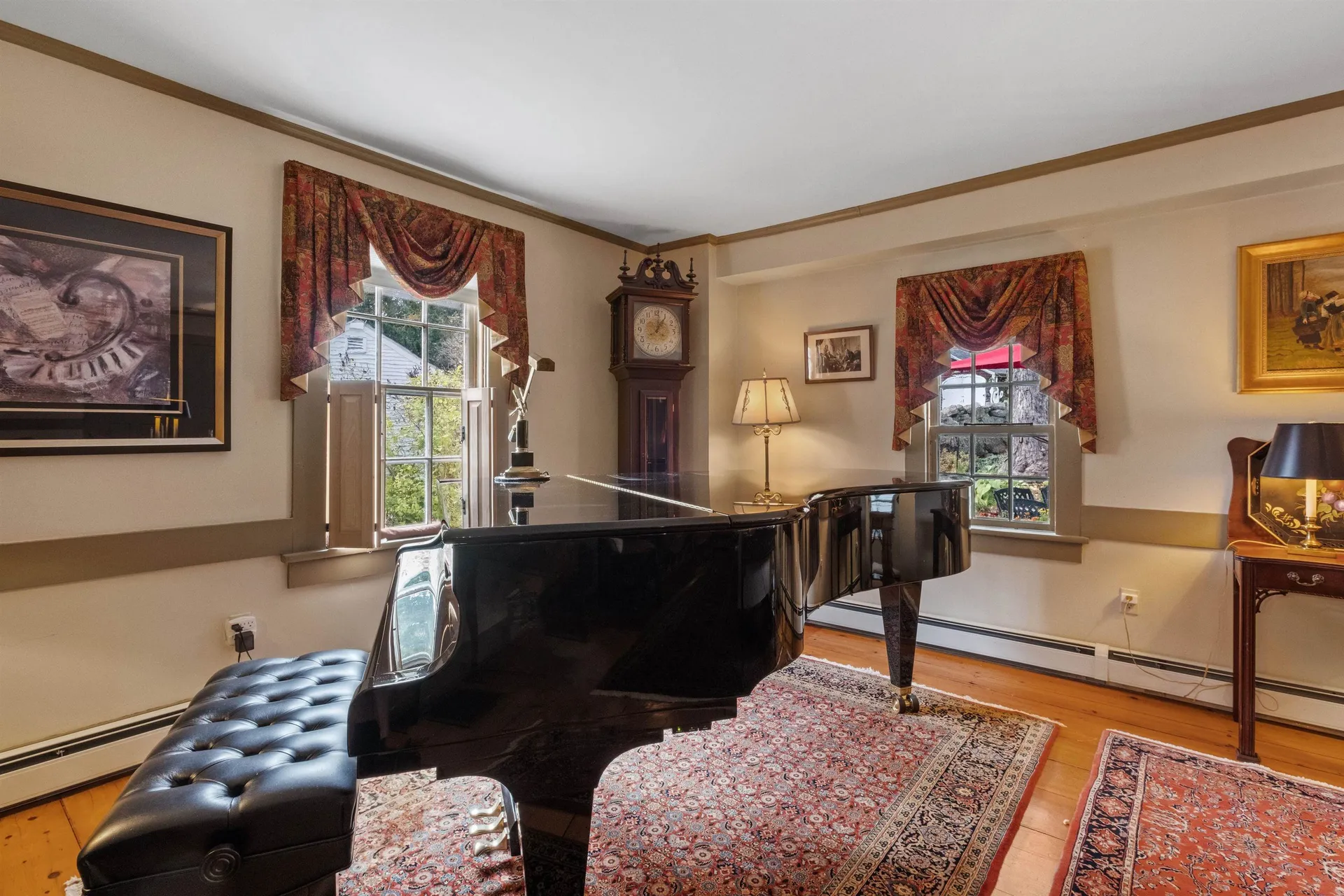 160 Waterloo Street Warner NH 03278