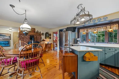 160 Waterloo Street Warner NH 03278