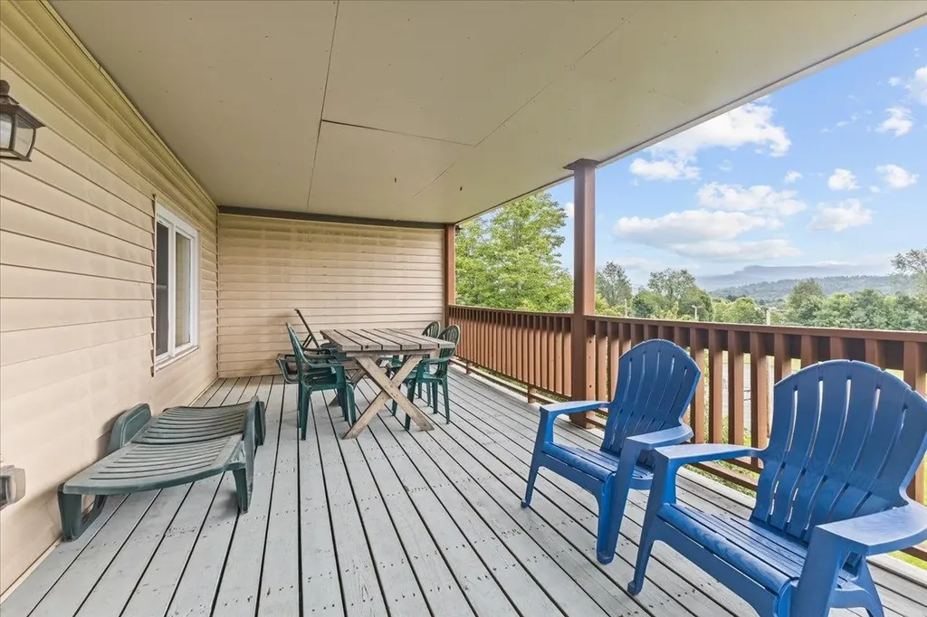 109 Mountainside Drive Stowe VT 05672