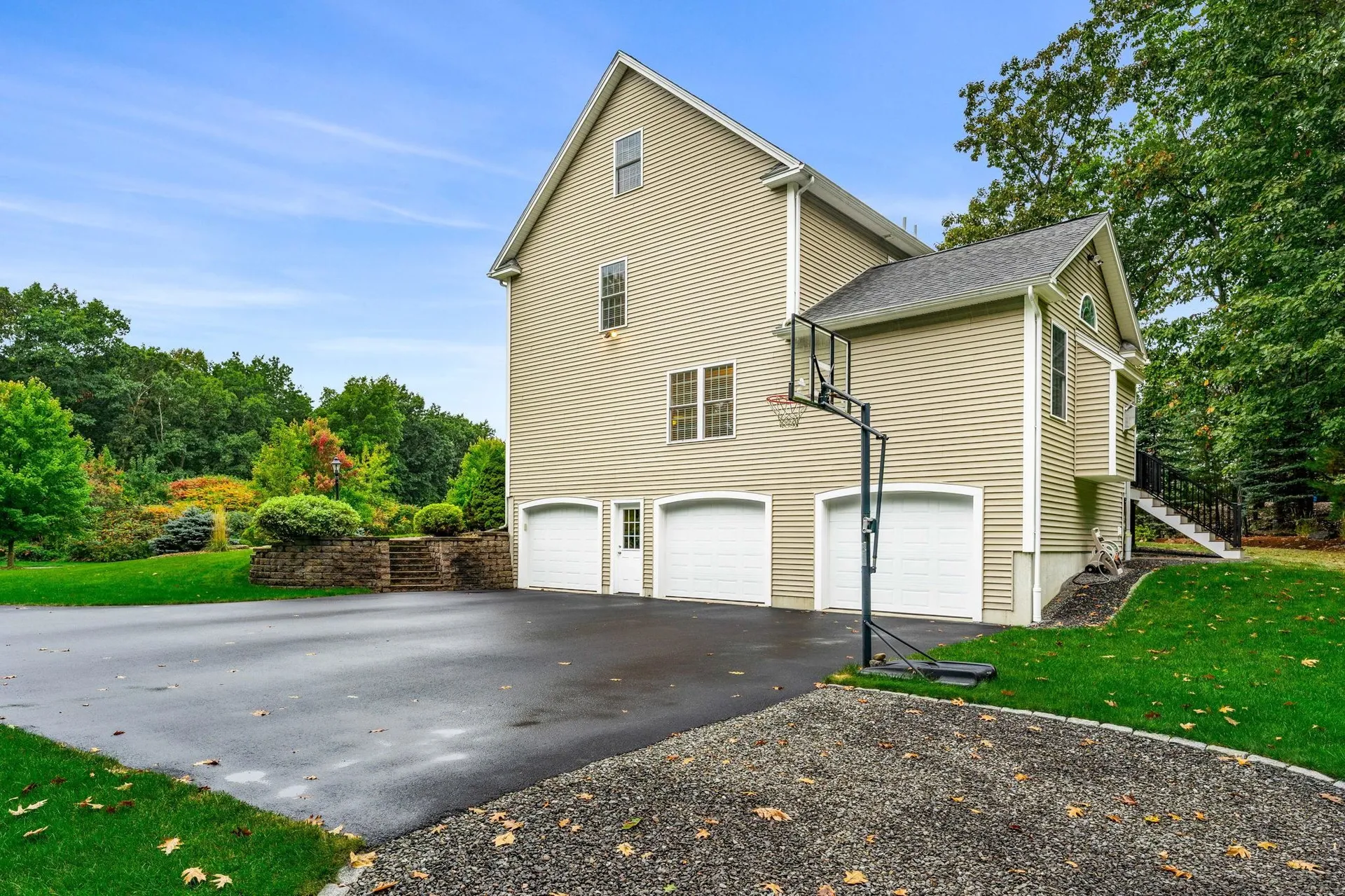 40 Northland Road Windham NH 03087