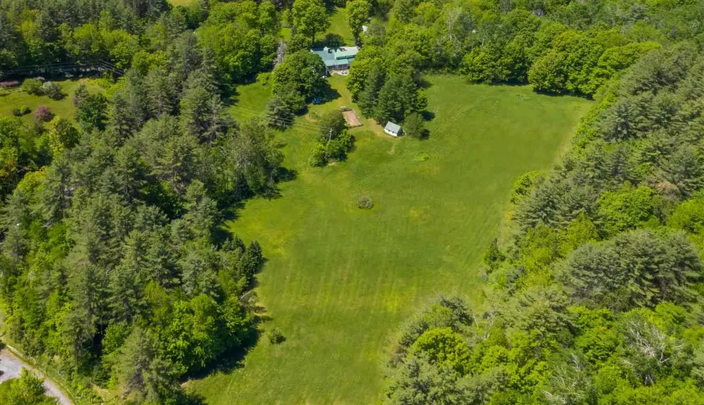 2373 Lime Pond Road Barnard VT 05031