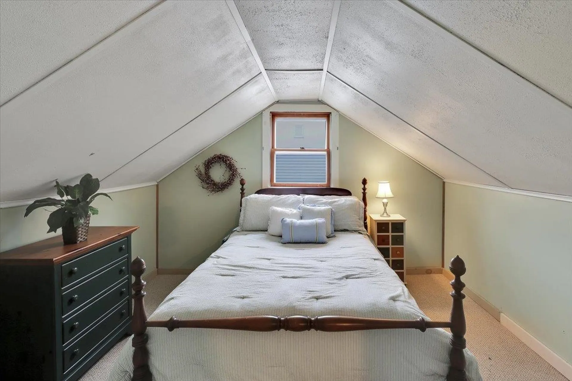 161 Woodlawn Road Burlington VT 05408