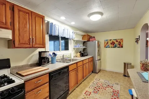 161 Woodlawn Road Burlington VT 05408